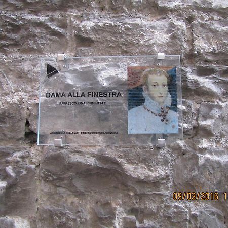 Antica Corte, Bilocale Nel Centro Storico Di Como Apartment ภายนอก รูปภาพ