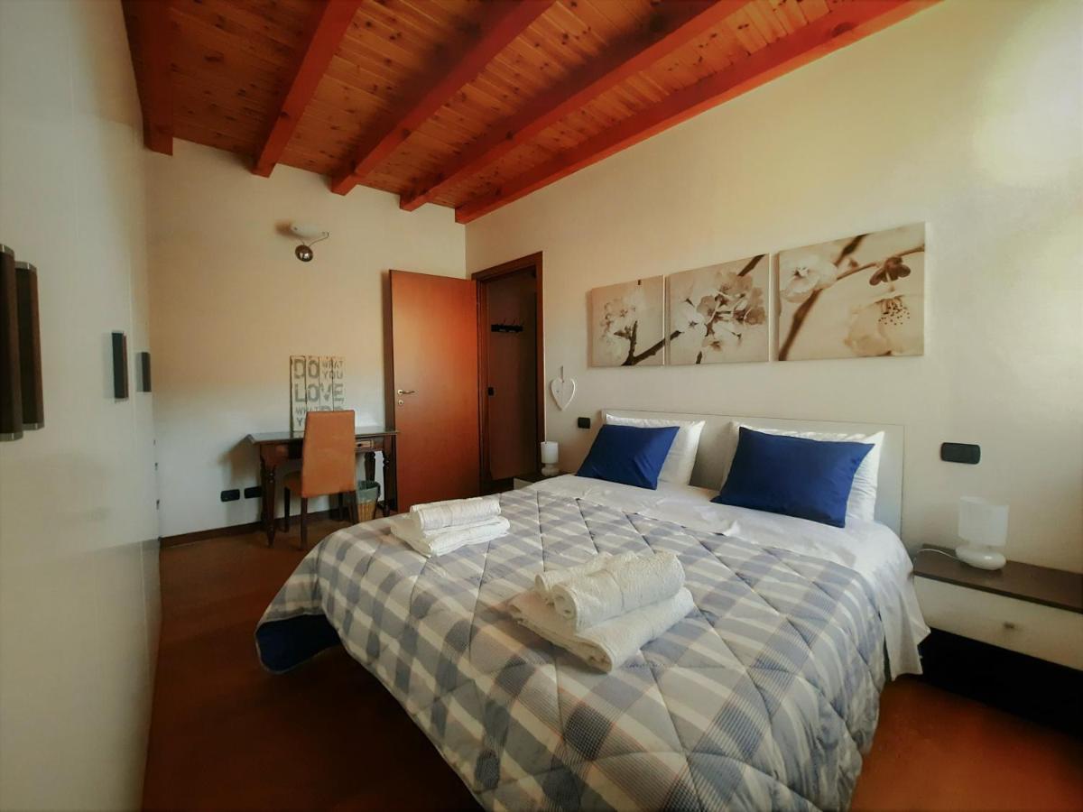 Antica Corte, Bilocale Nel Centro Storico Di Como Apartment ภายนอก รูปภาพ