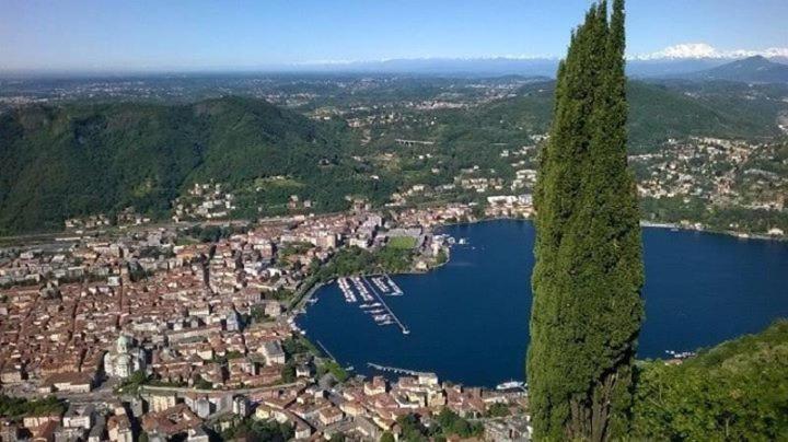 Antica Corte, Bilocale Nel Centro Storico Di Como Apartment ภายนอก รูปภาพ