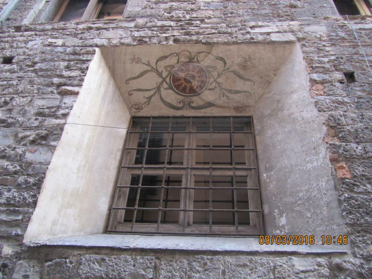 Antica Corte, Bilocale Nel Centro Storico Di Como Apartment ภายนอก รูปภาพ